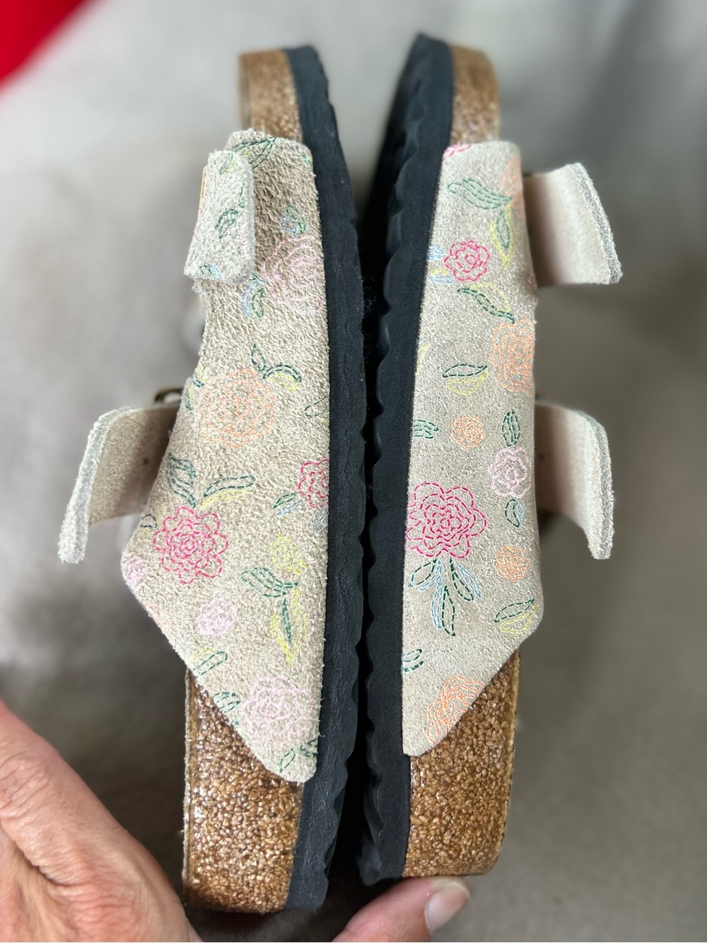 Birkenstock Arizona women’s Suede Sandals in gray with Floral design size 7(38) - Picture 5 of 7